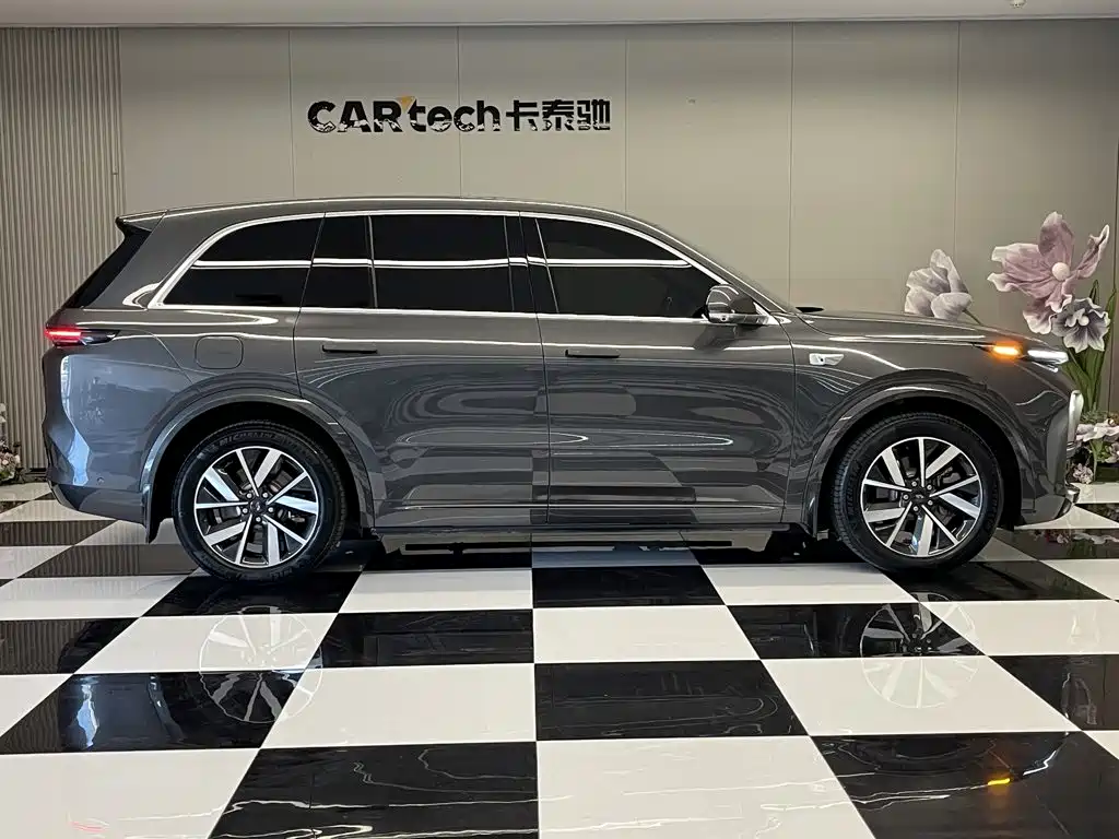 Li Auto Li L8 — миниатюра 4