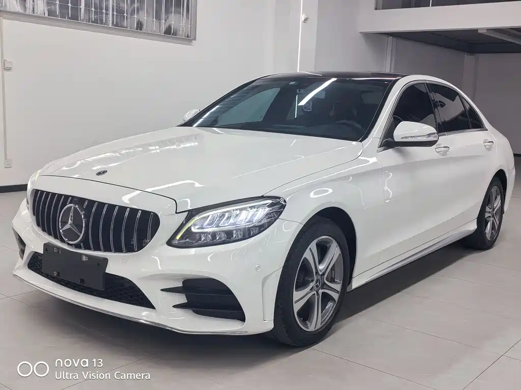 Mercedes-Benz C-Class 2020