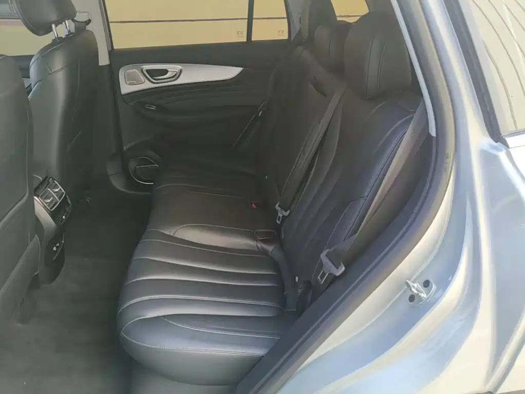 Roewe RX5 MAX — миниатюра 17