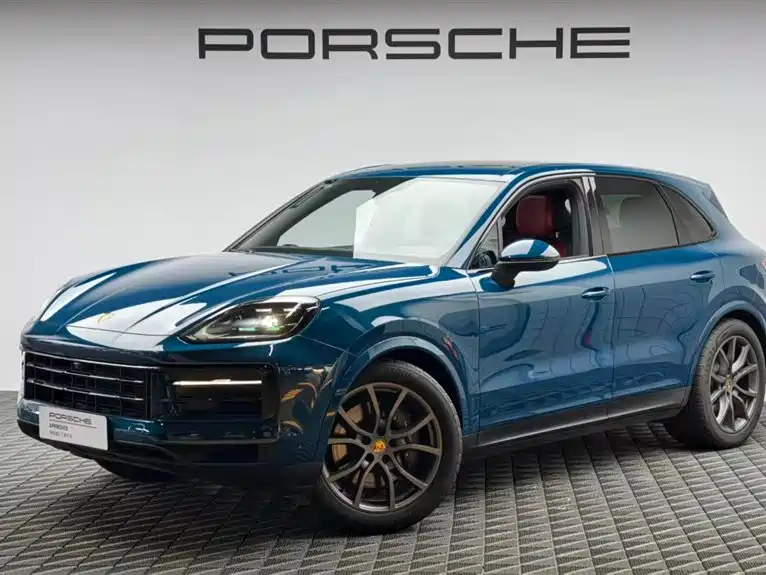 Porsche Cayenne 2025