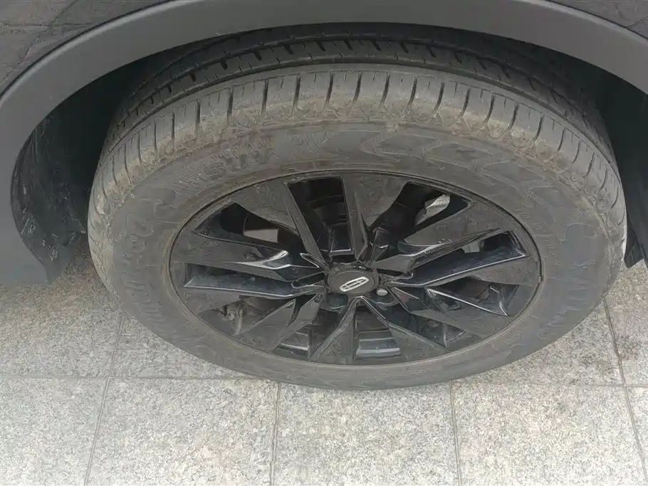 GEELY AUTOMOBILE BOYUE