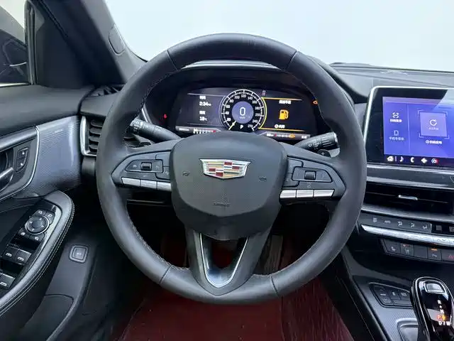 Cadillac CT5 — миниатюра 8