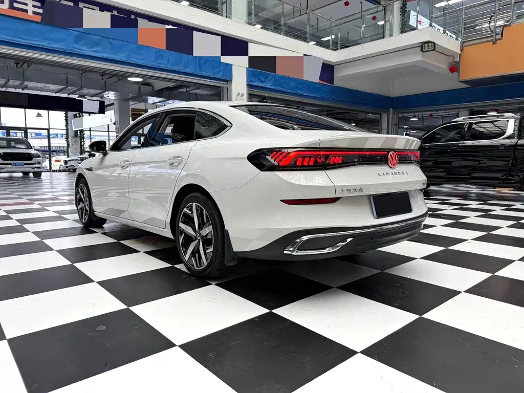 Volkswagen Lamando — миниатюра 15