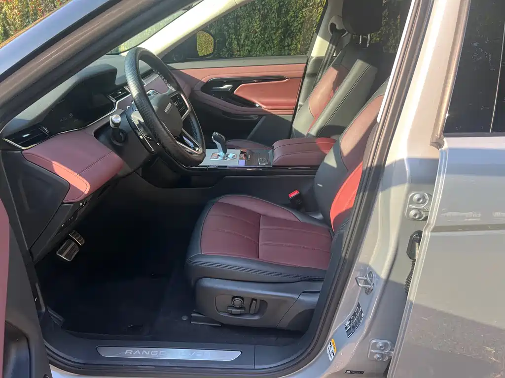Land Rover Evoque PHEV — миниатюра 11