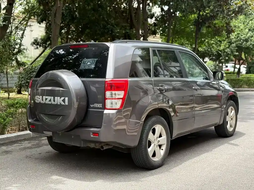Suzuki Grand Vitara — миниатюра 7