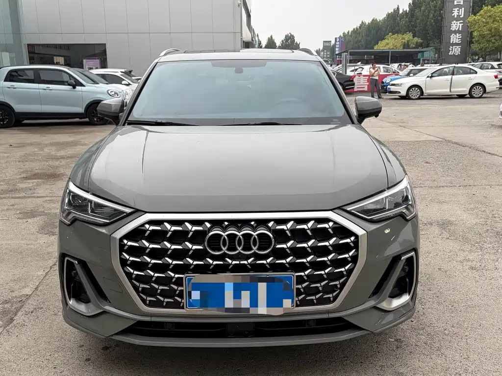 Audi Q3 — миниатюра 2