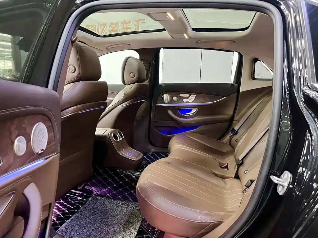 MERCEDES-BENZ E CLASS