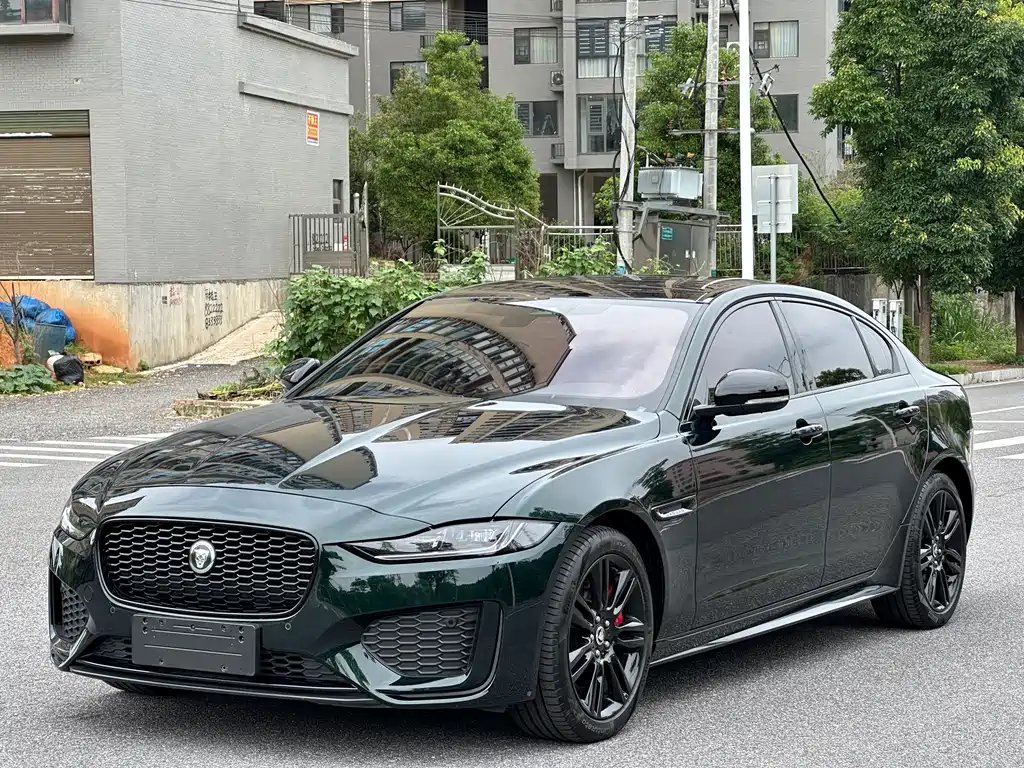Купить Jaguar XEL