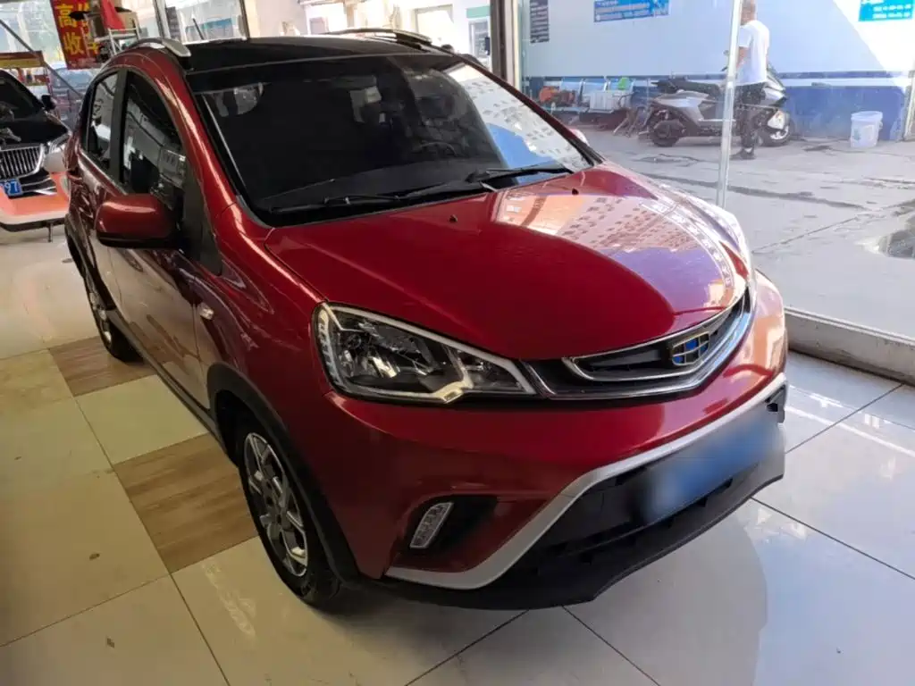 Geely Vision X1 — миниатюра 4