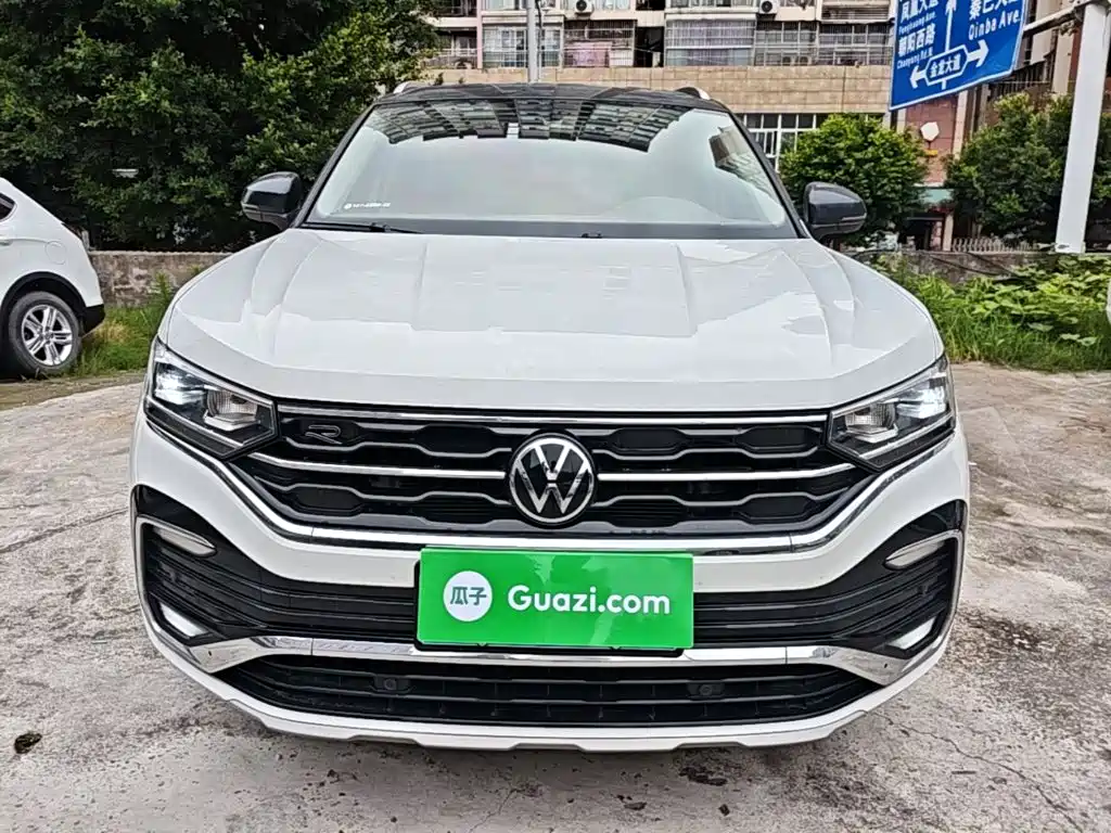 Volkswagen X — миниатюра 3