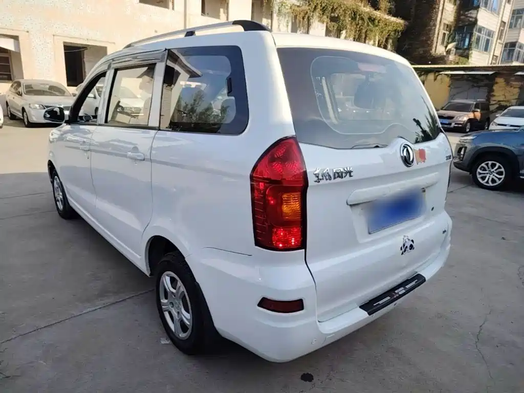 Fengguang Fengguang 330 — миниатюра 5