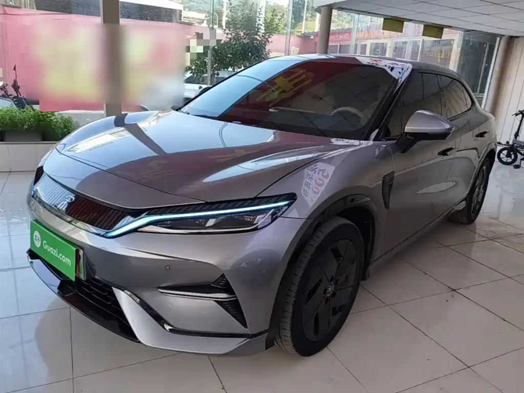 Byd L EV 2024