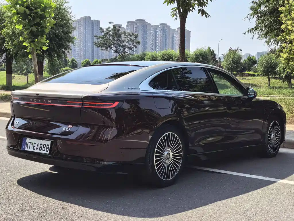 Voyah Passion L L 2026 Ultra