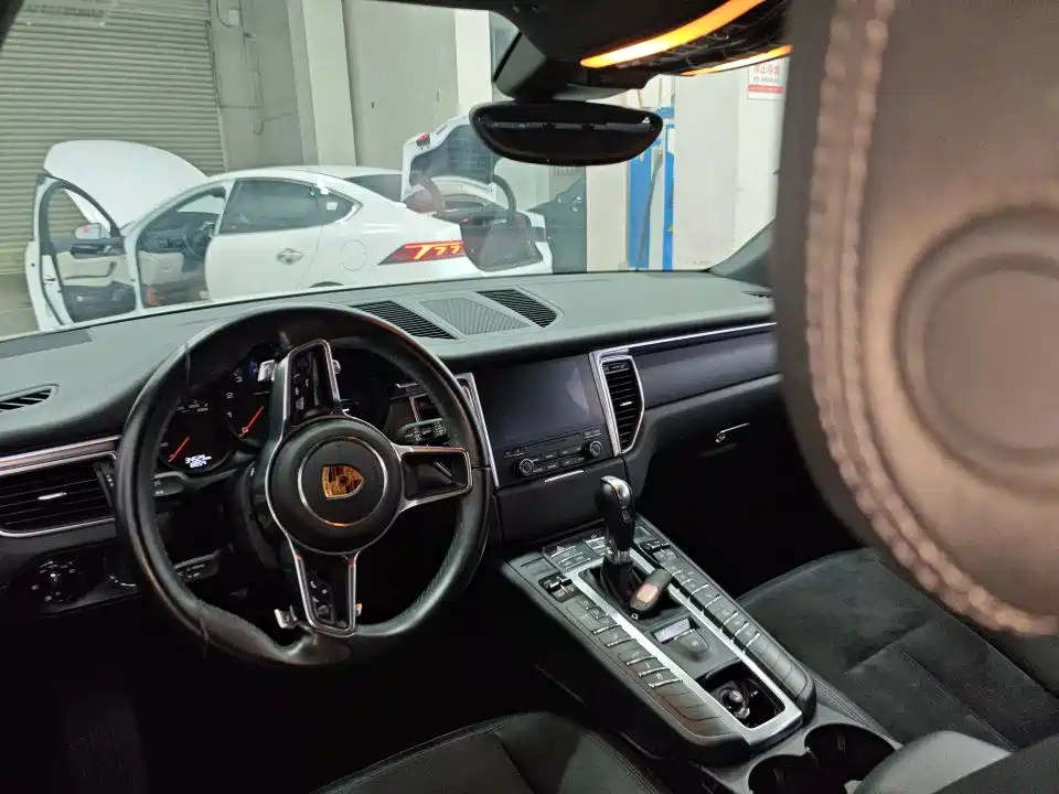 Porsche Macan 2017 Macan 2.0T