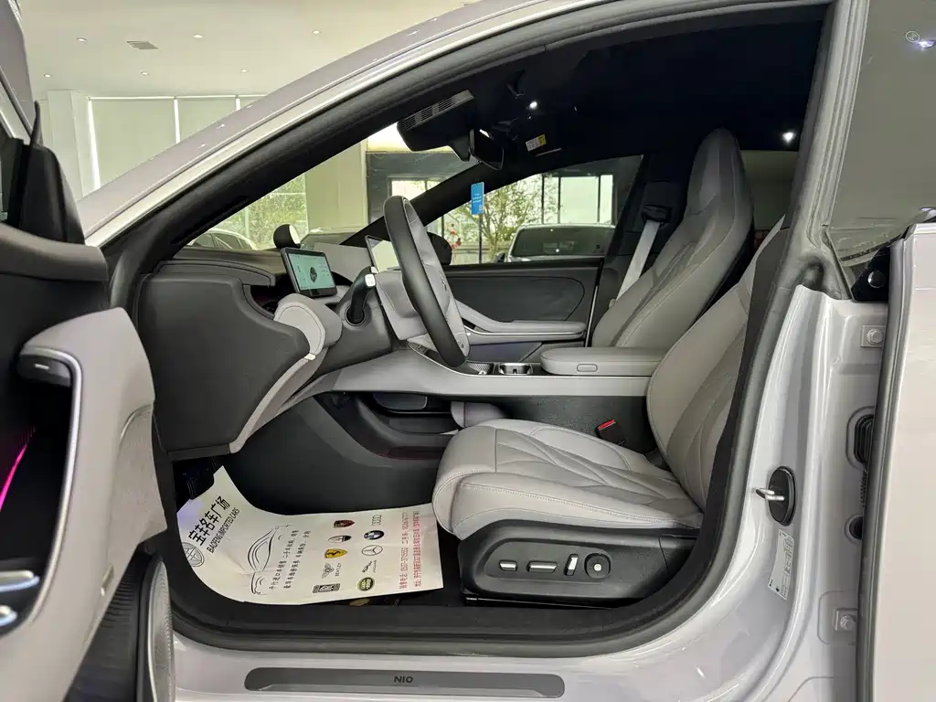 NIO ET5 — миниатюра 5