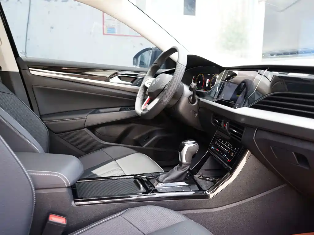 Volkswagen Passat — миниатюра 12
