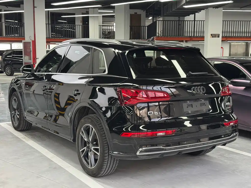 Audi Q5L 2020 40 TFSI Fashion