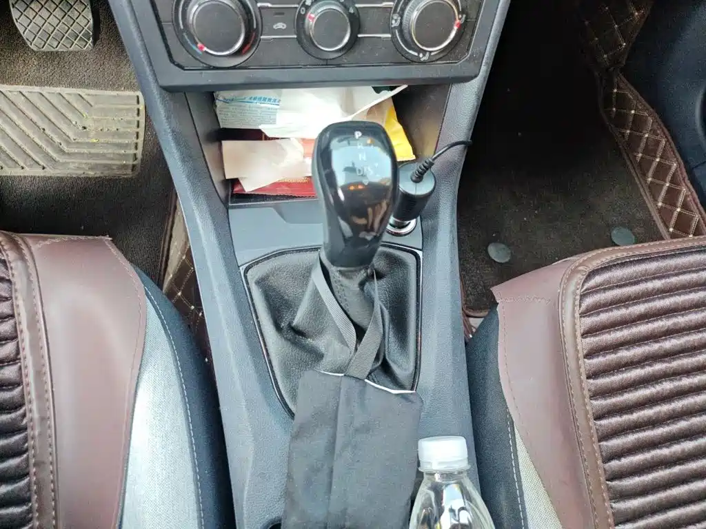 Volkswagen Tharu — миниатюра 7