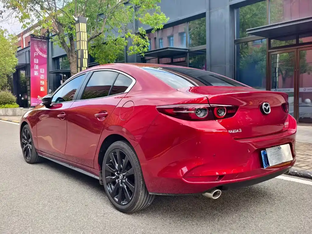 Mazda 3 Axela — миниатюра 11