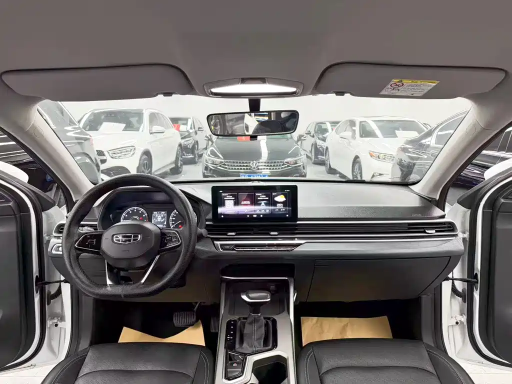 Geely Emgrand — миниатюра 9