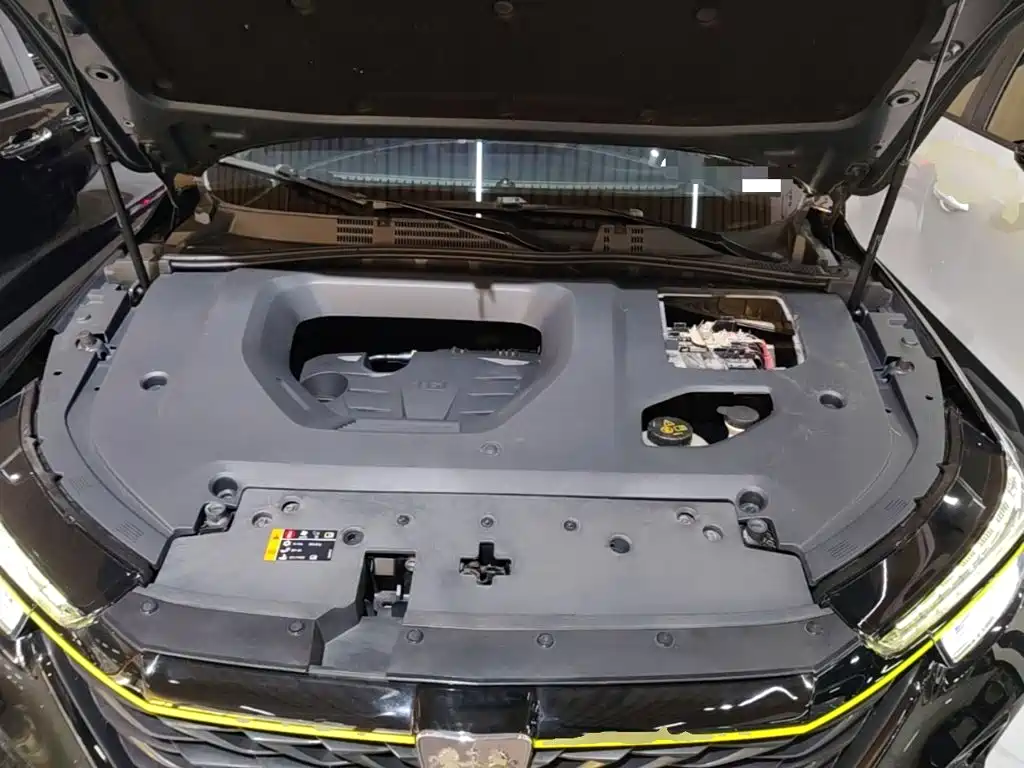 Roewe RX5 — миниатюра 20
