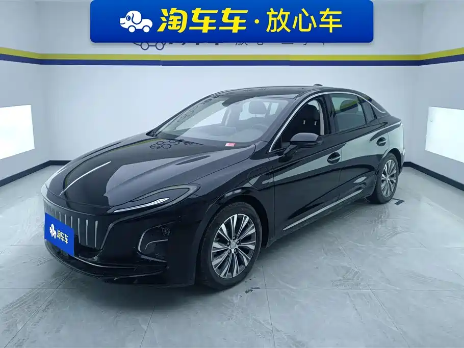 Hongqi HONGQI E QM5