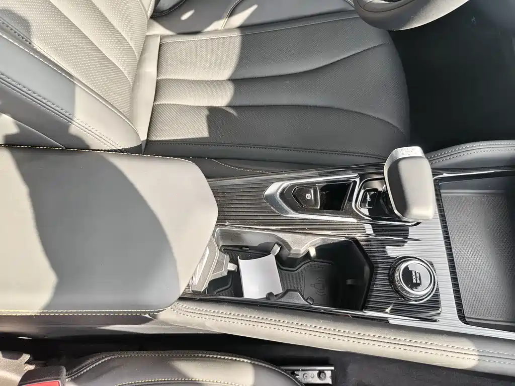 GEELY AUTOMOBILE XINGYUE L