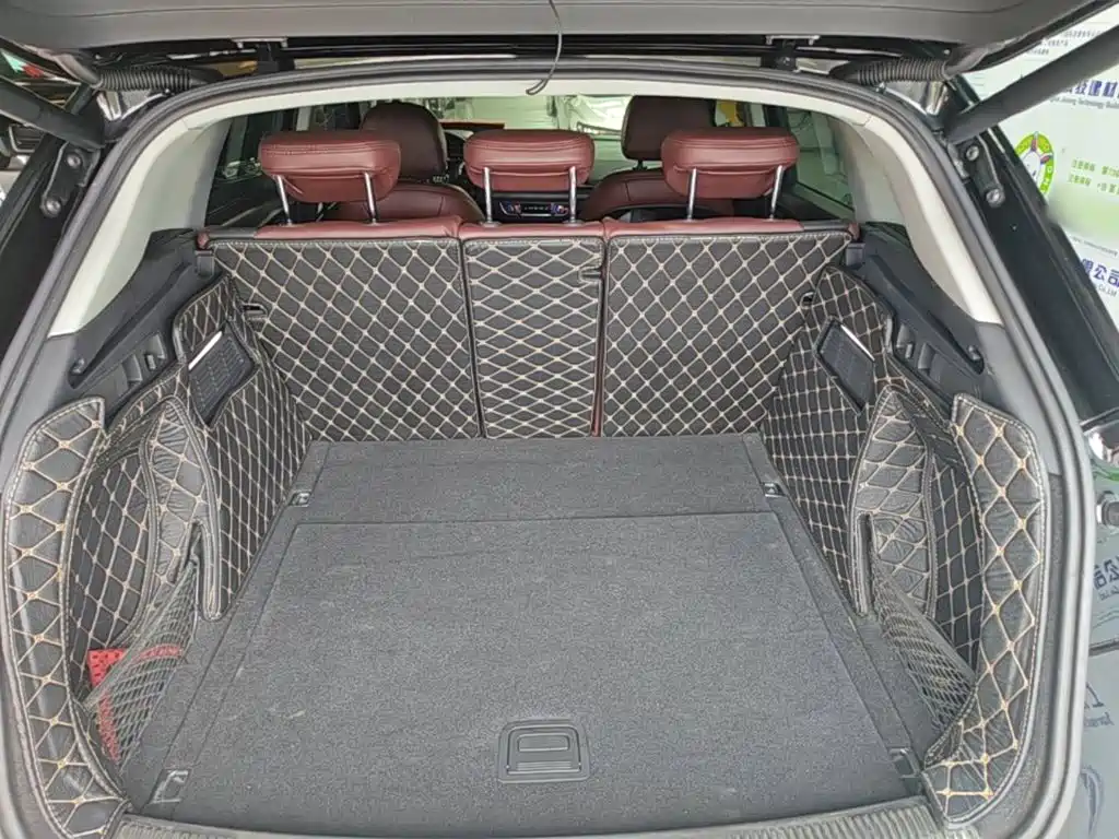 Audi Q5L — миниатюра 19