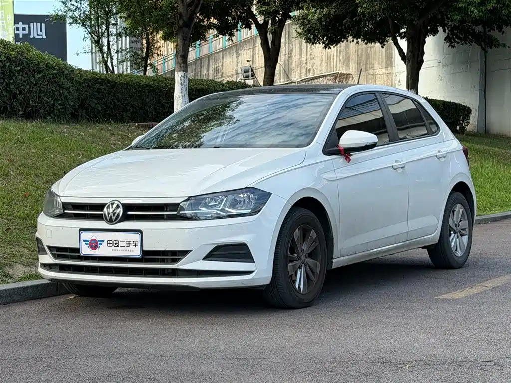 Купить Volkswagen Polo
