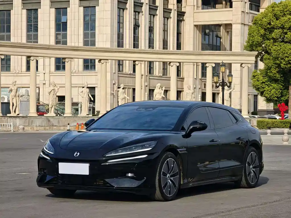 Denza Denza Z9GT