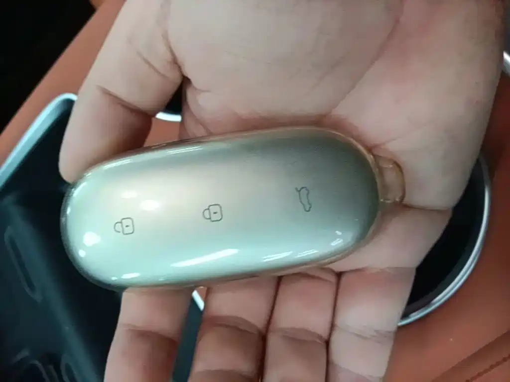 Li Auto Li L6 — миниатюра 9