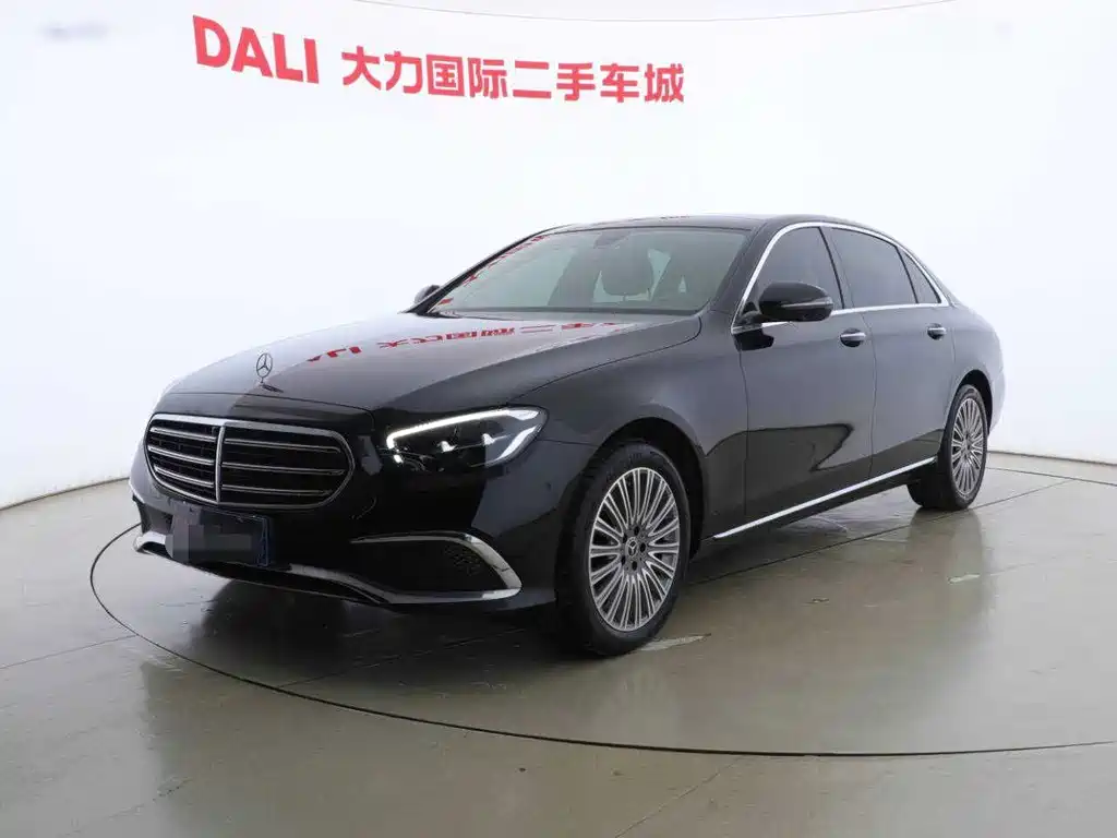 Mercedes-Benz E-Class 2021