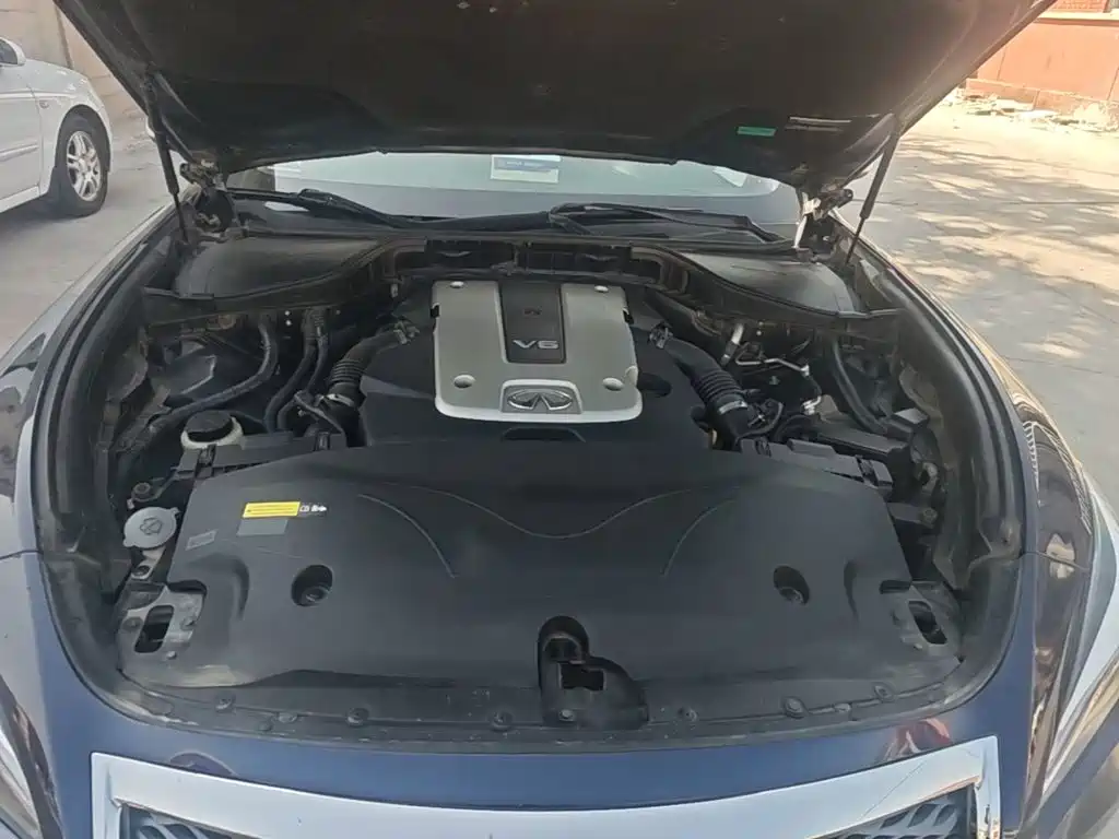 Infiniti Q70 — миниатюра 20