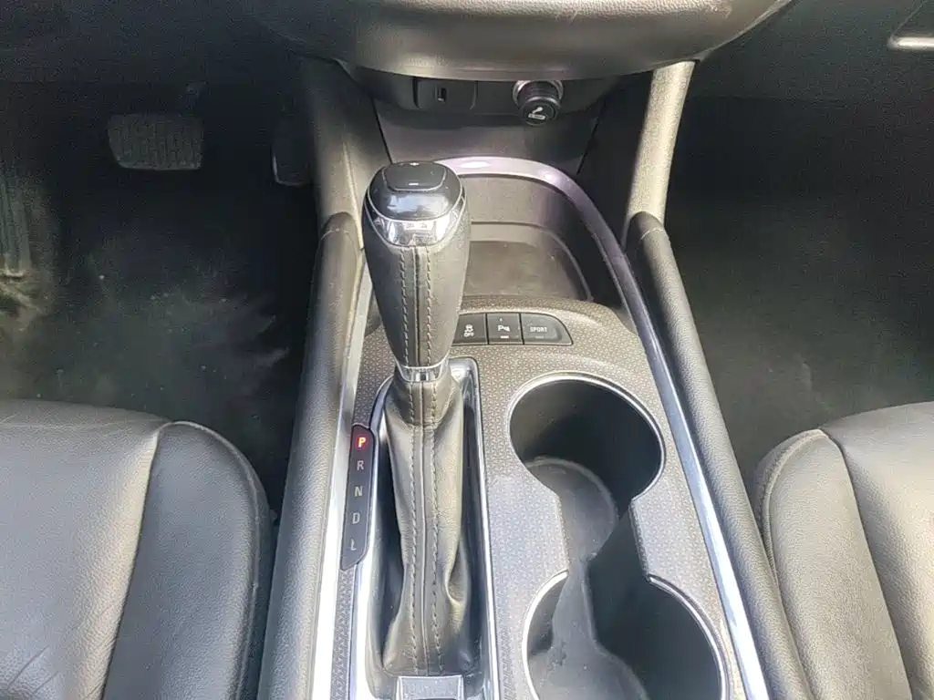 Chevrolet Malibu XL — миниатюра 14