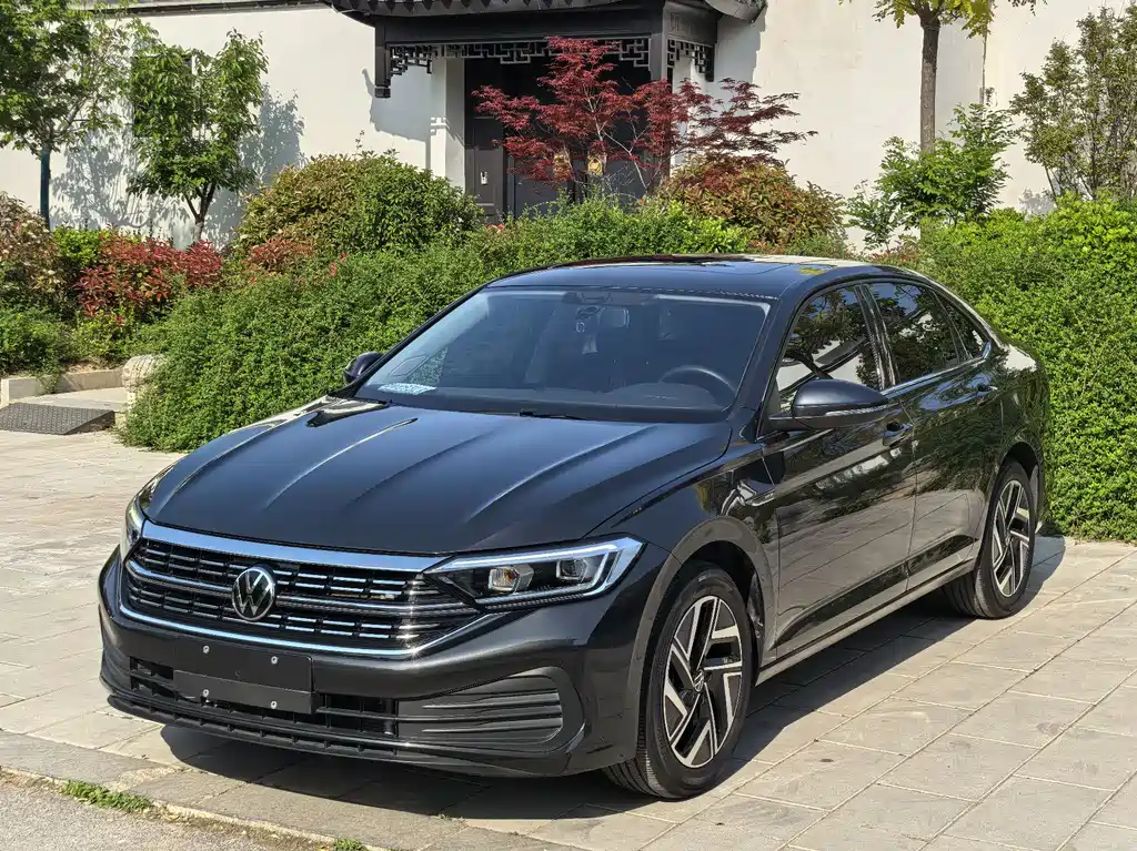 Volkswagen Sagitar 2024