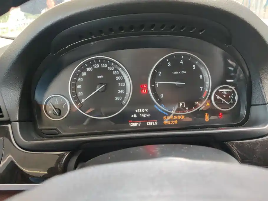 BMW 5 Series — миниатюра 14