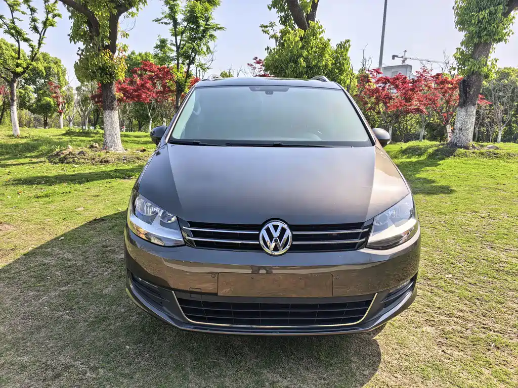Volkswagen Xia 2013 1.8TSI Comfort