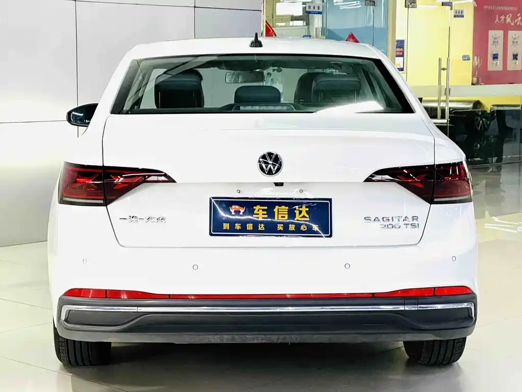 Volkswagen Sagitar — миниатюра 9