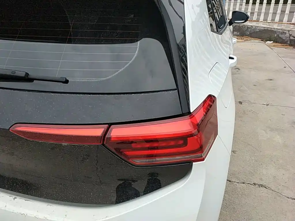 Volkswagen ID.3 — миниатюра 8