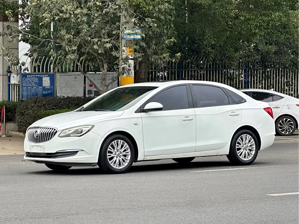 Buick Excelle 2016
