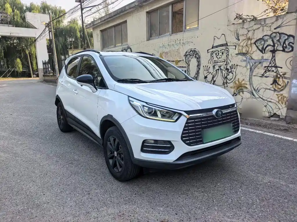 BYD Yuan EV — миниатюра 4