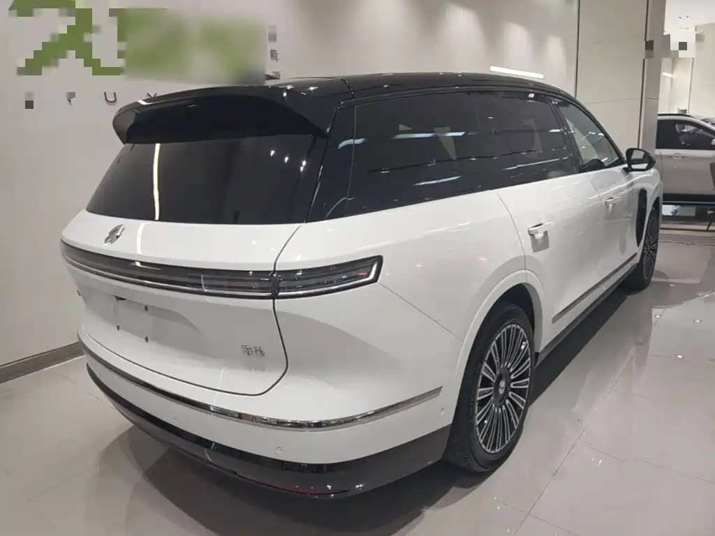 NIO ES8 — миниатюра 7