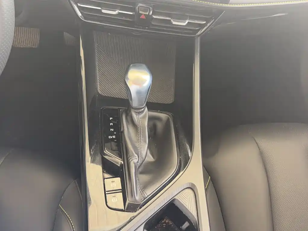 Roewe i5 2021 1.5L CVT