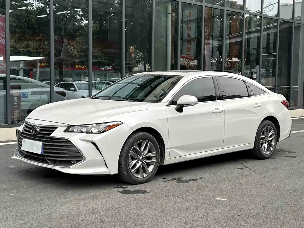Toyota Avalon 2022