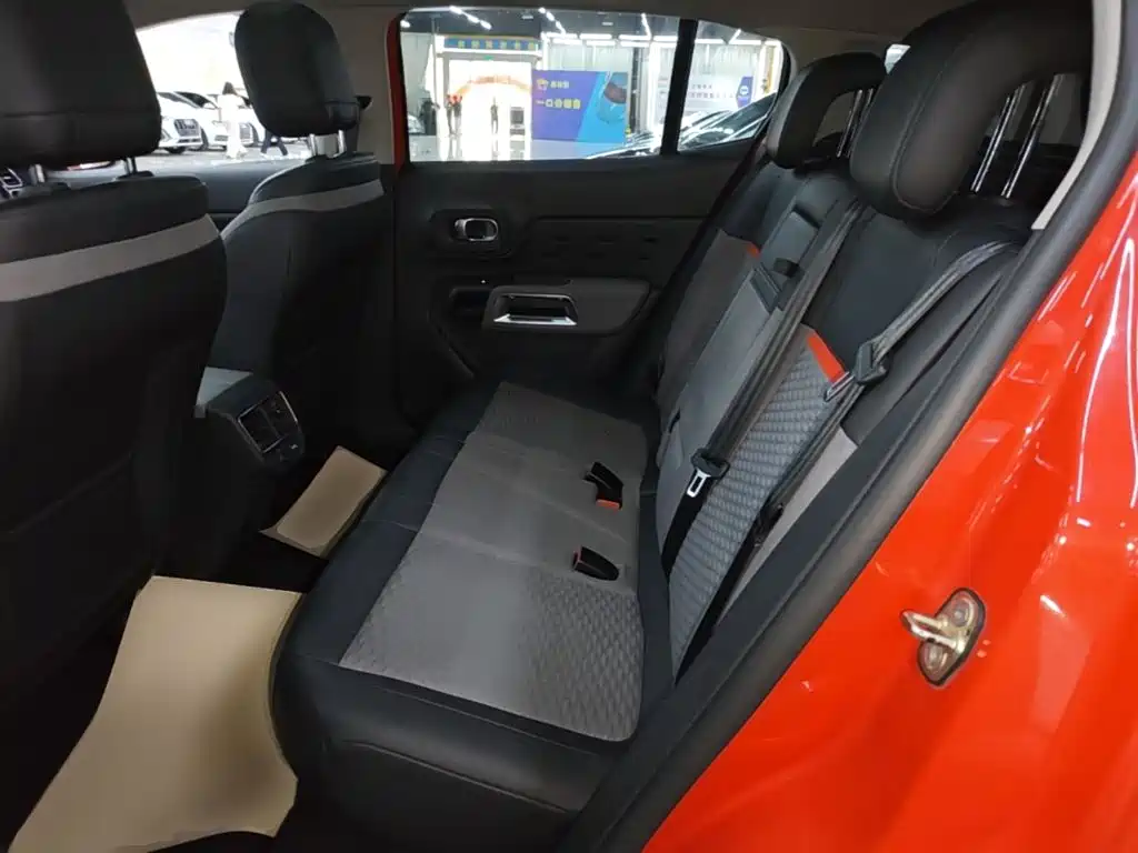 Citroen C5 AIRCROSS — миниатюра 17