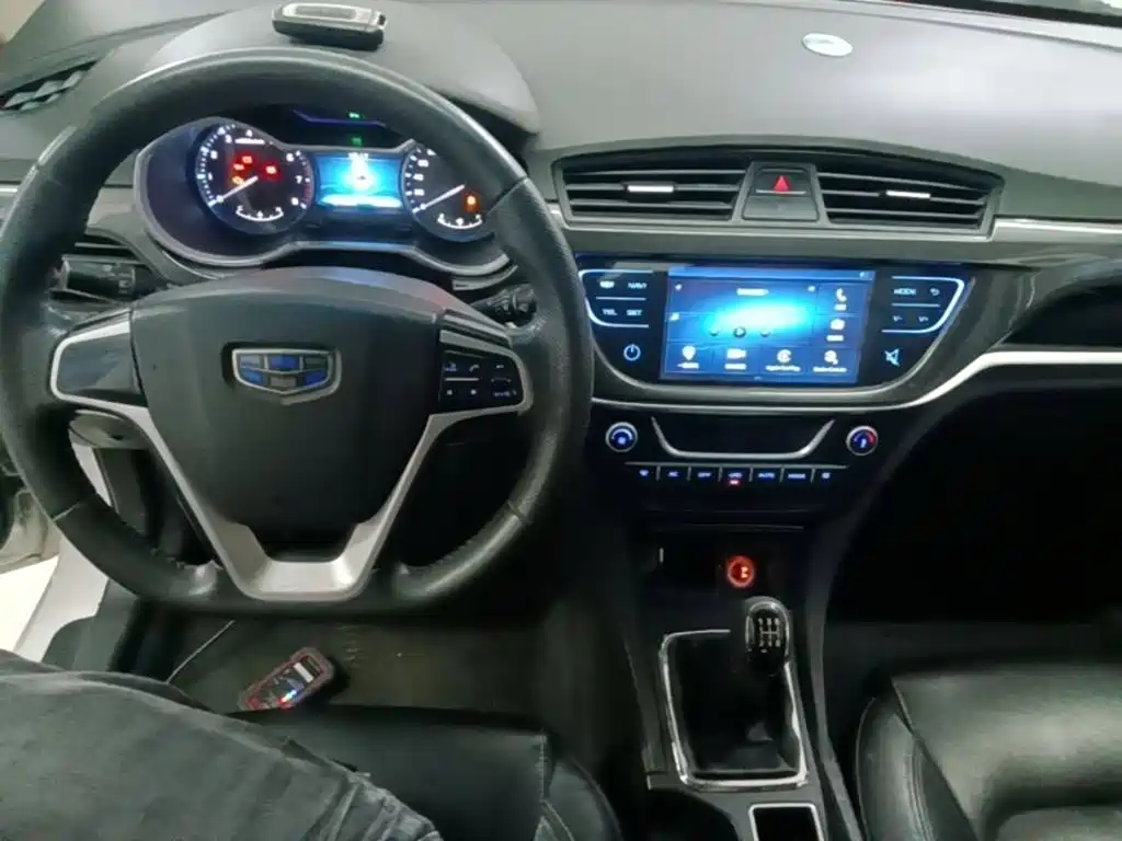 Geely Emgrand — миниатюра 10