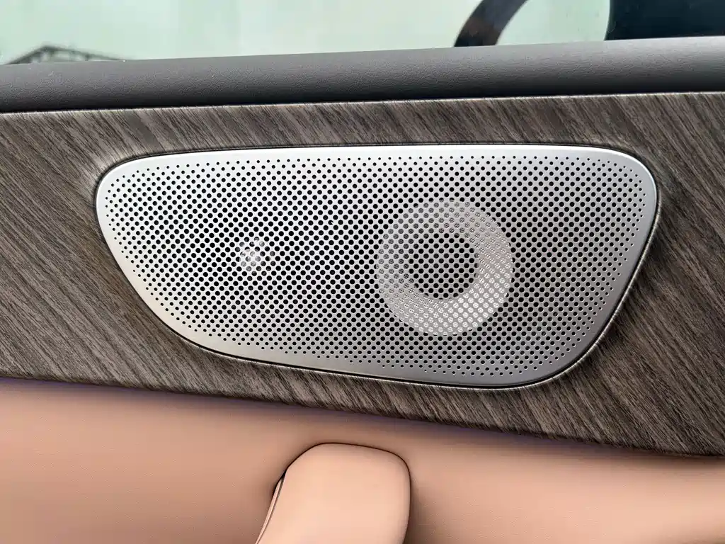 Leapmotor Leapmotor C11 — миниатюра 14
