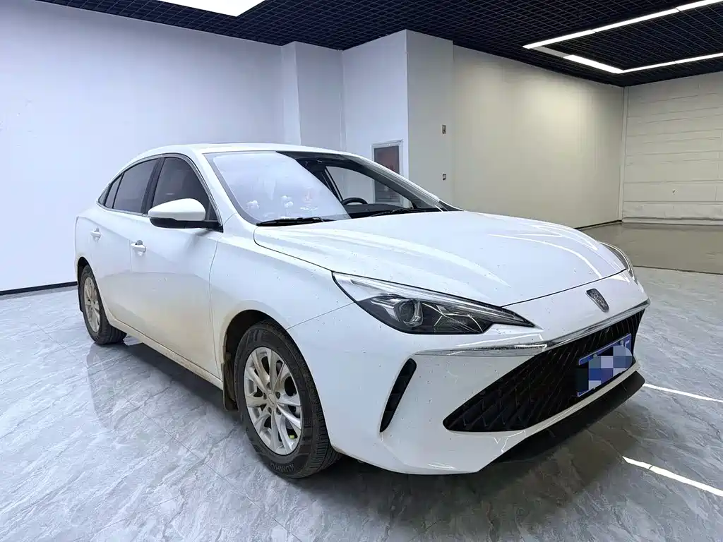 Купить Roewe i5