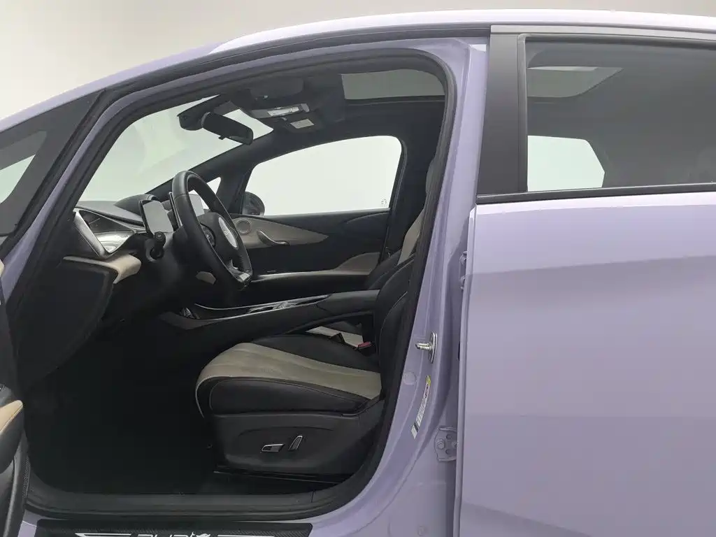 BYD Dolphin — миниатюра 10