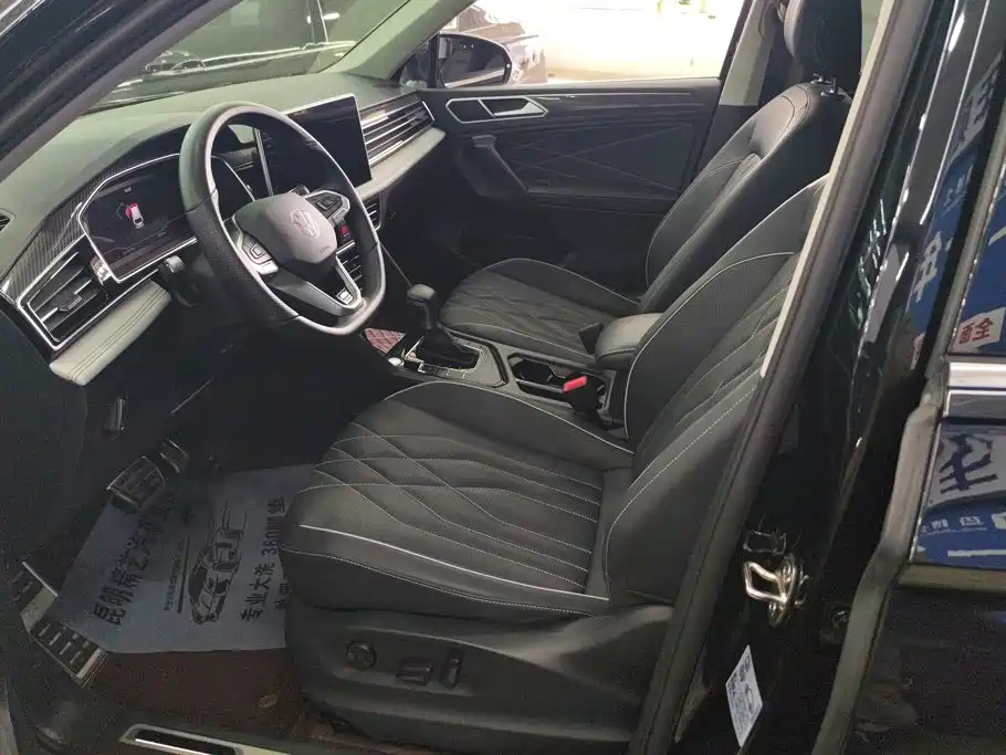 Volkswagen Tiguan L — миниатюра 9